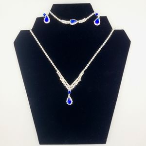 Fashion Necklace Set with Blue Stones